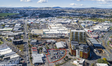 41 Mccrae Way, New Lynn Image 1