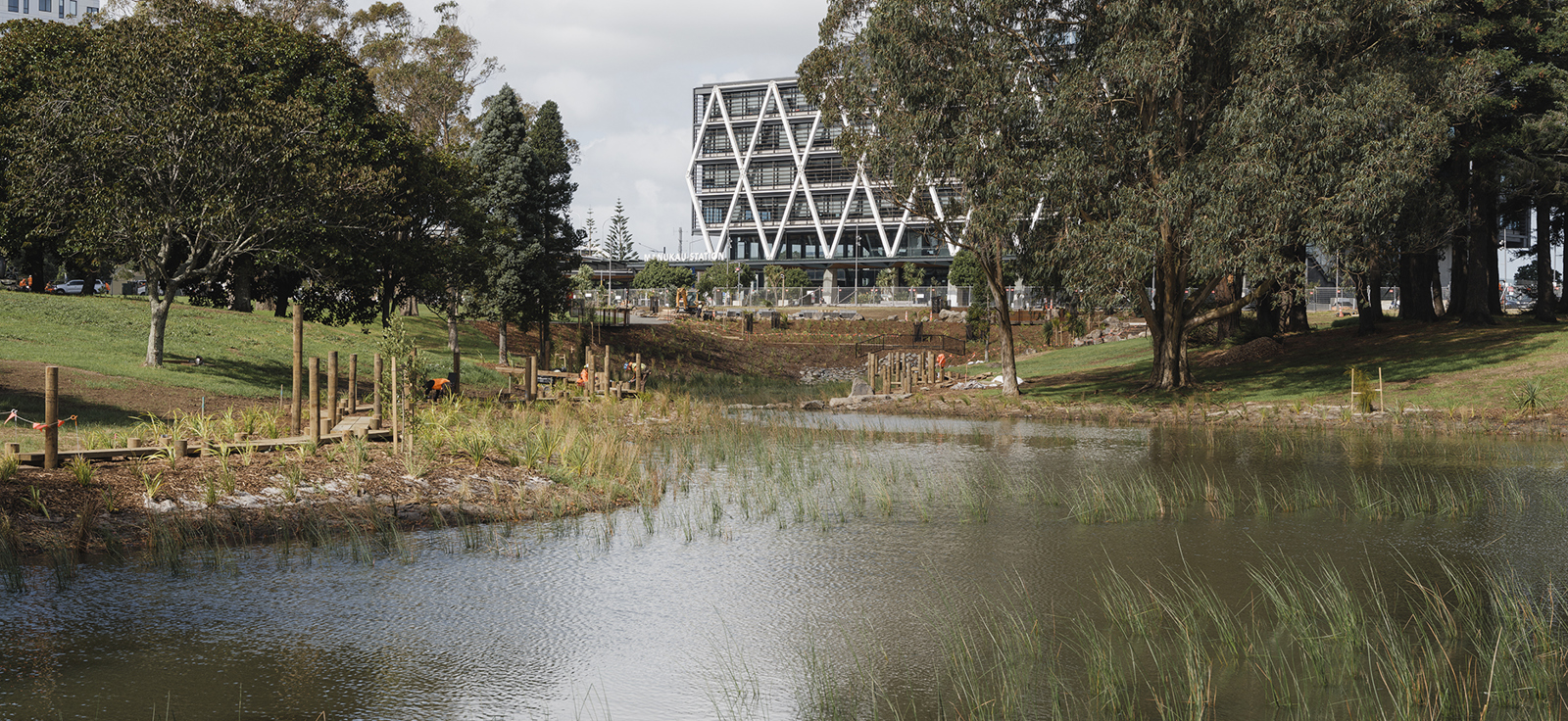 DST AUDO HAYMAN 0426 6540