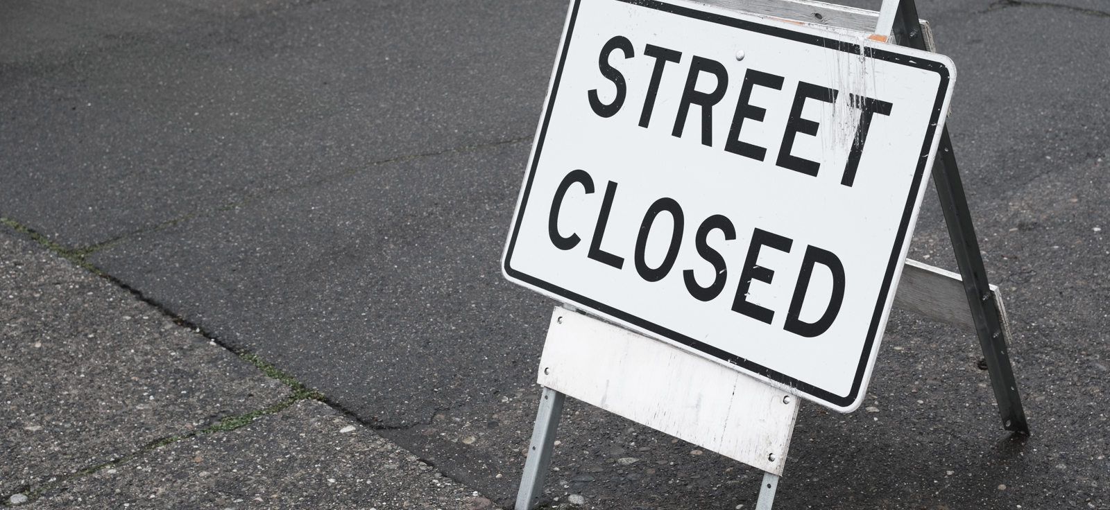 Closed Street Sign 2026 03 17 17 47 51 Utc