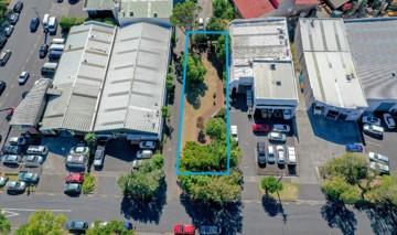 37 Olive Road, Penrose