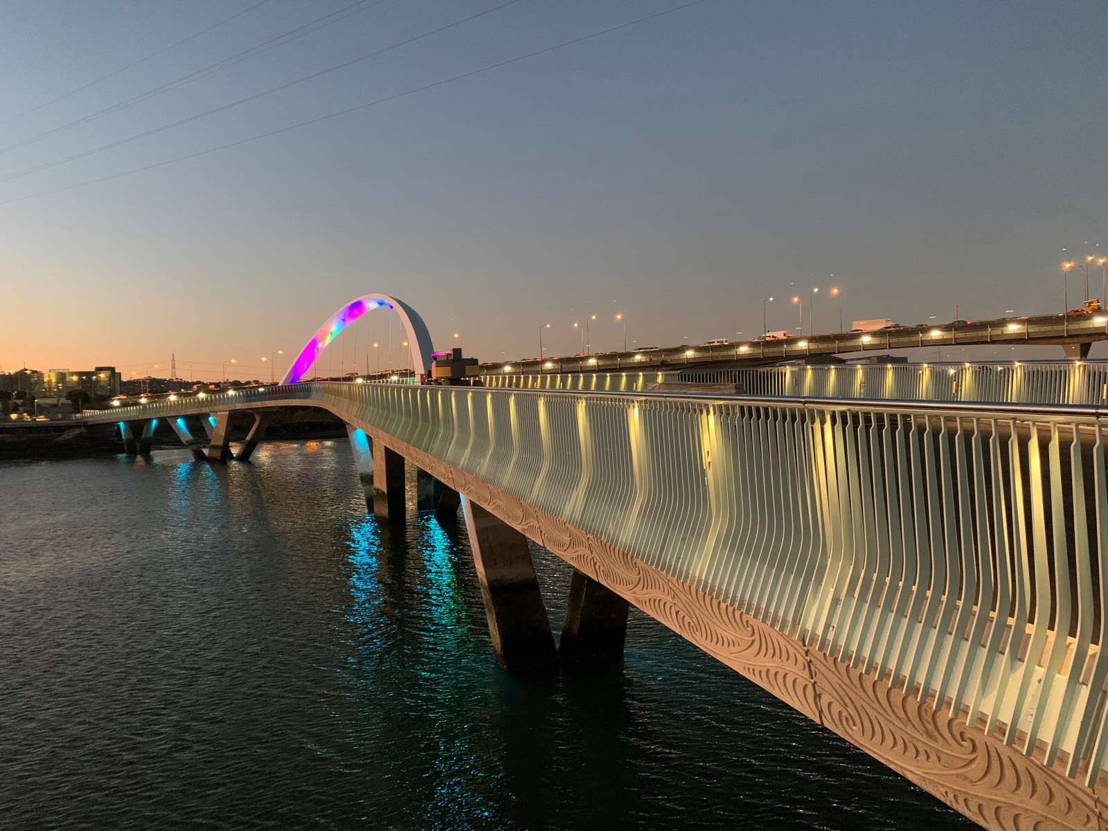 Stunning new bridge over Manukau Harbour provides critical connection ...