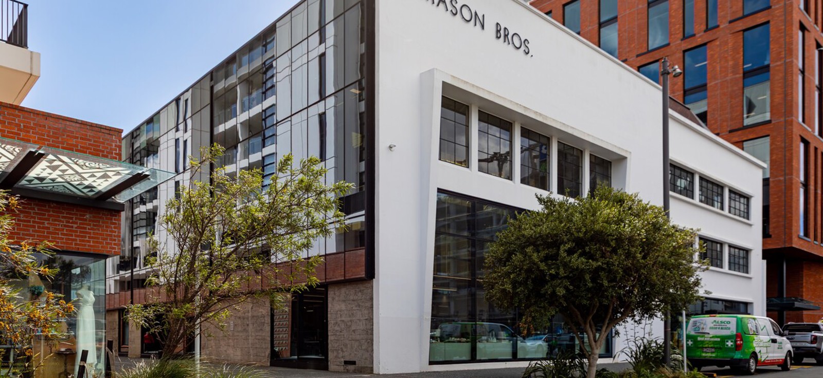 Large Mason Bros Pic For Article