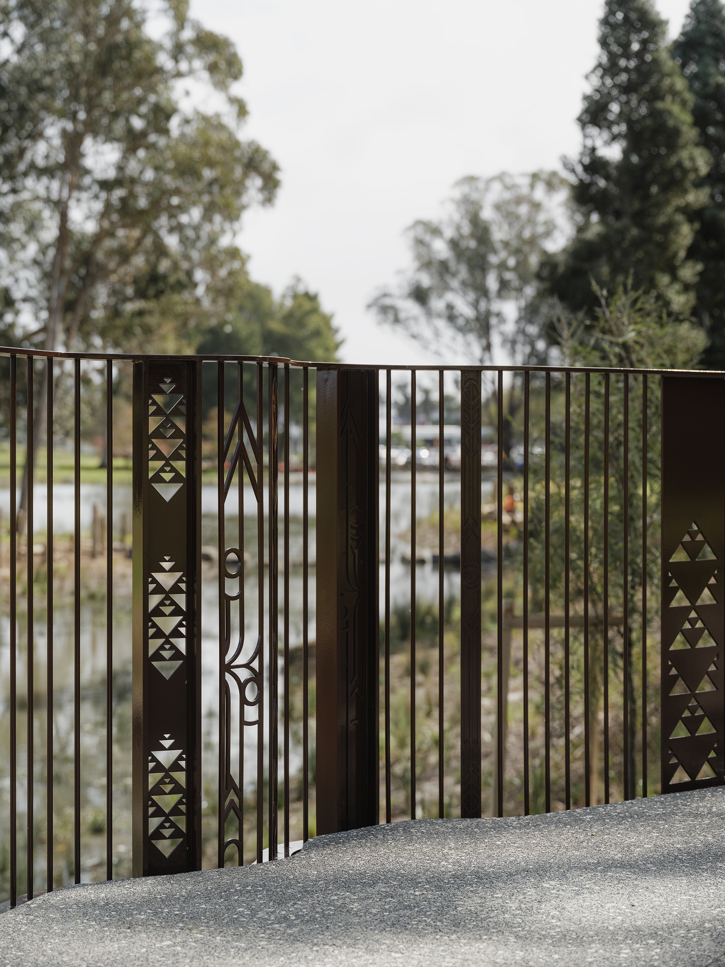 DST AUDO HAYMAN 0426 6573